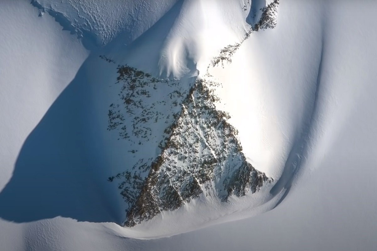 Navodna piramida na Antarktiku pokrenula razne teorije zavjera (VIDEO)