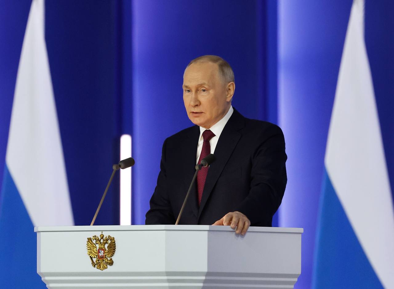 Zaharova: Odluke suda u Hagu nemaju nikakav značaj; Medvedev: Znate gdje da upotrebite taj papir