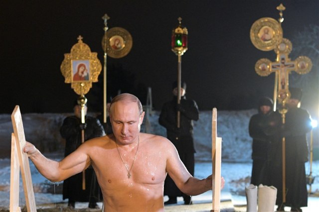 Putin se okupao; Ali, nema slika