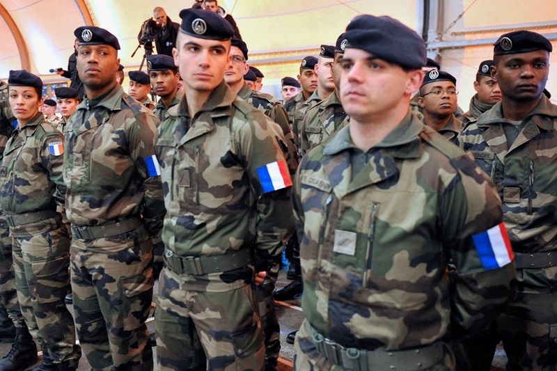 Zaharova: Francuske trupe za Ukrajinu u aprilu u stanju borbene gotovosti