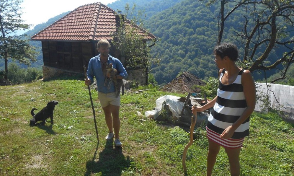 Ljubav pobjeđuje sve: Engleskinja Feji postala Vera i želi da oživi selo kod Bratunca