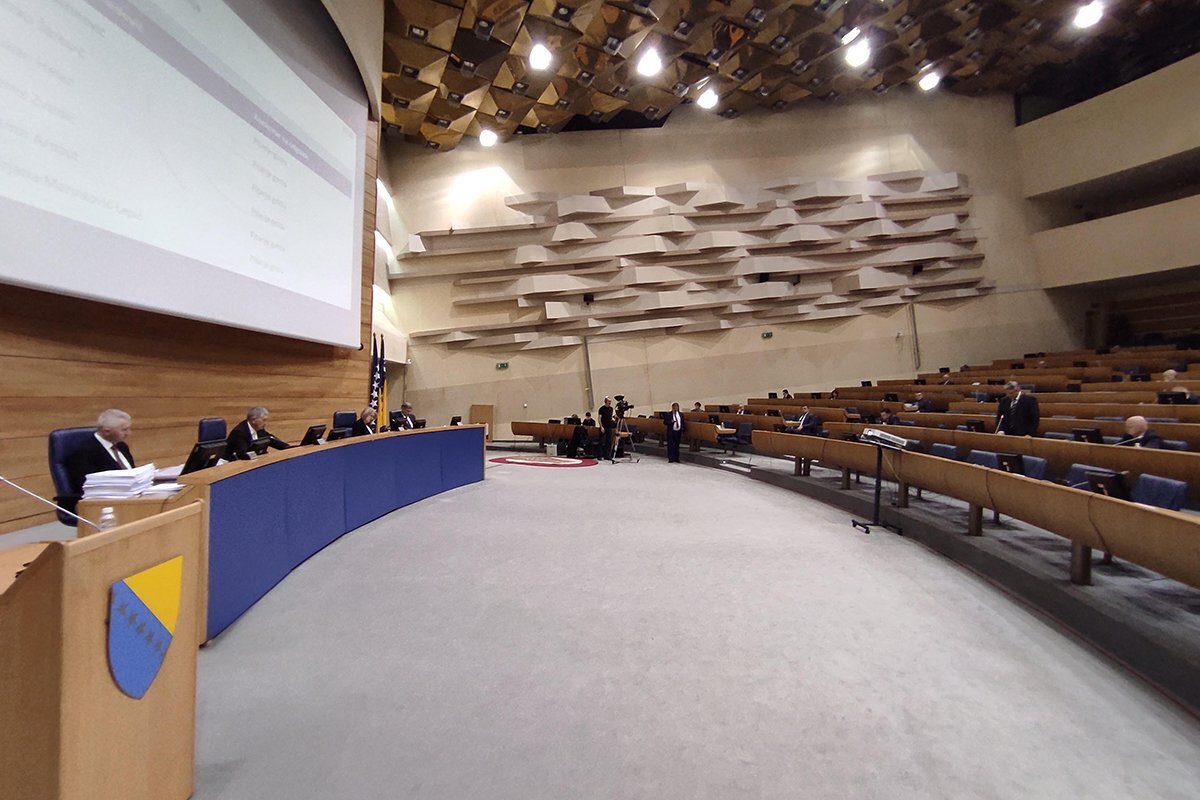 Bošnjacima iz inostranstva stiže mandat