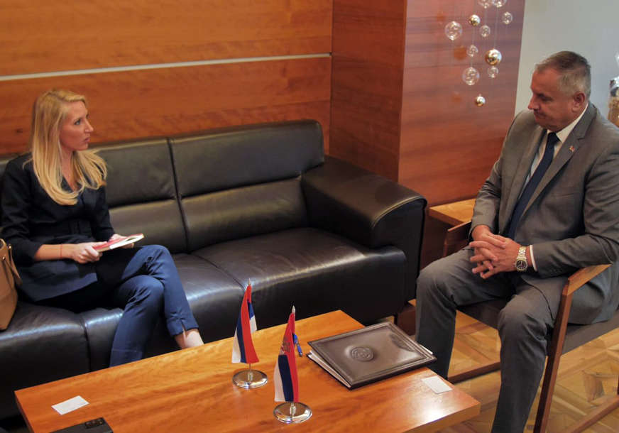 Višković sa predstavnicima poznatih firmi 