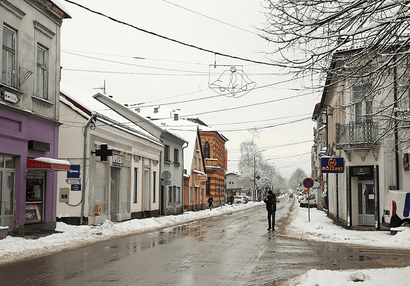 OD PONEDJELJKA U KOSTAJNICI Osnovna škola i vrtić počinju sa radom