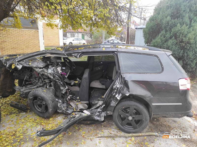 Bijeljina zavijena u crno: Drugovi poginuli pri povratku kući (FOTO)