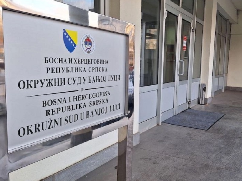 Otac uhapšen i pritvoren zbog obljube maloljetne kćerke