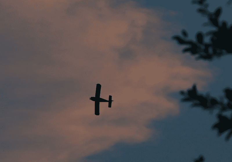 UREĐAJ POSLAO LOKACIJU AVIONA Spasioci zbog magle ne mogu ni pješke,  teren nadlijeću DRONOVI