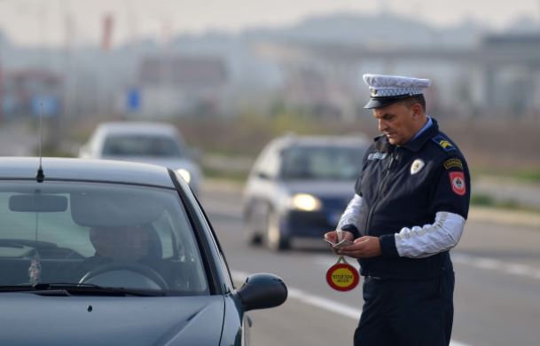 Bahatim vozačima u BiH kazne i do 5.000 KM, strože sankcije i za upotrebu telefona
