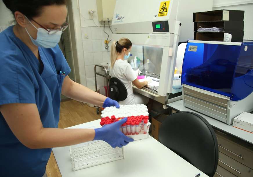 RASTU KORONA BROJKE Danas u Srbiji 2.800 novozaraženih, preminuo 21 pacijent