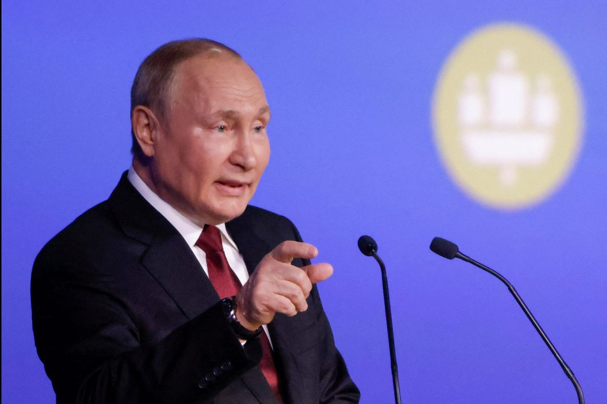 Putin poručuje da Moskva jača oružane snage