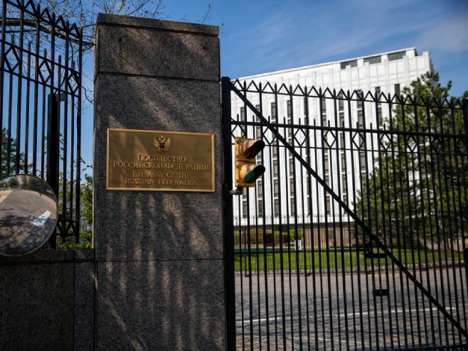 Amerikanci svakodnevno prijete Rusima? 