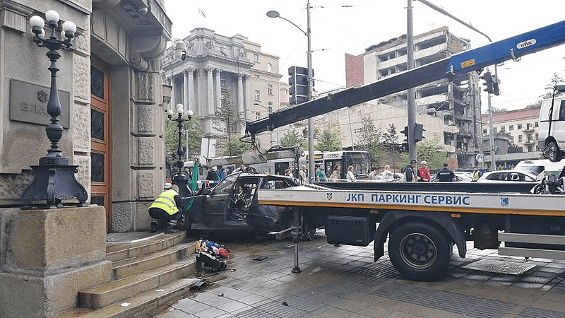 Težak udes ispred Vlade Srbije, dvoje poginulih, osam povređenih