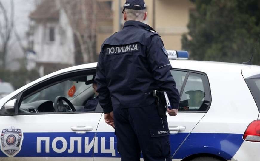 Sudar kamiona i autobusa u Obrenovcu: Stradala jedna osoba, 17 povrijeđeno