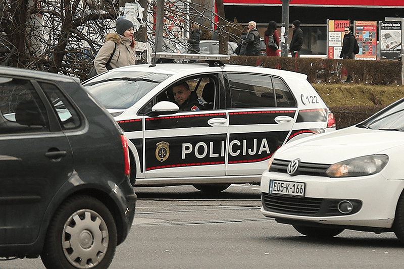 NEBODER POD BLOKODAM Zbog zaraženog stanara cijela zgrada u izolaciji