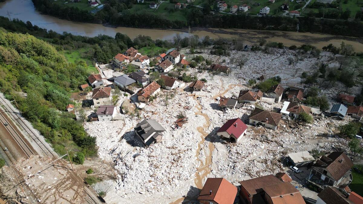 Kako izgleda Donja Jablanica iz zraka: Apokaliptični prizori iz sela razorenog poplavama