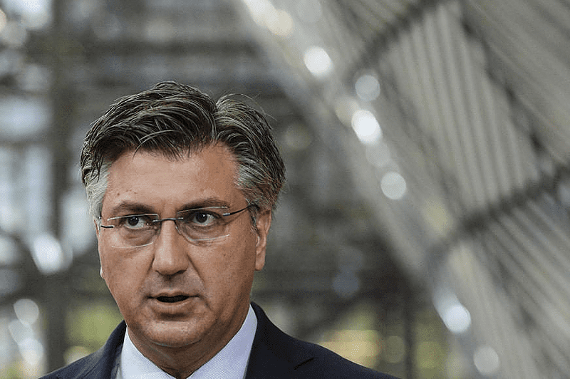 VEĆA FINANSIJSKA PODRŠKA RADNICIMA Hrvatska skraćuje radno vrijeme do kraja godine