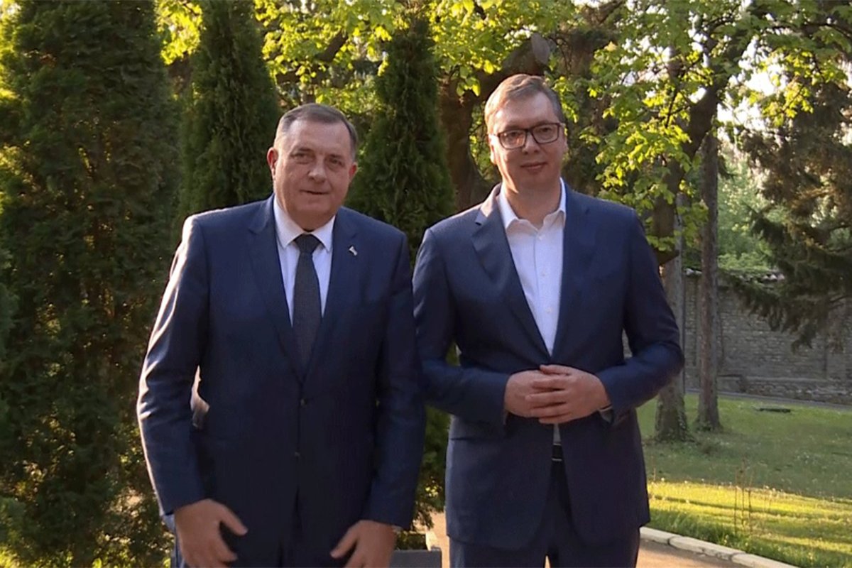 Dodik hitno pozvao Vučića: Predsjednik Srbije večeras u Banjaluci?