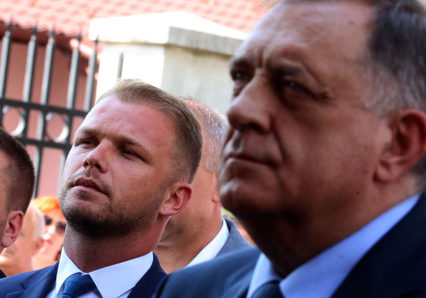 „IZUM“ OVOGODIŠNJIH IZBORA U Srpskoj prvi put svjedočimo PREMIJERSKOJ kampanji