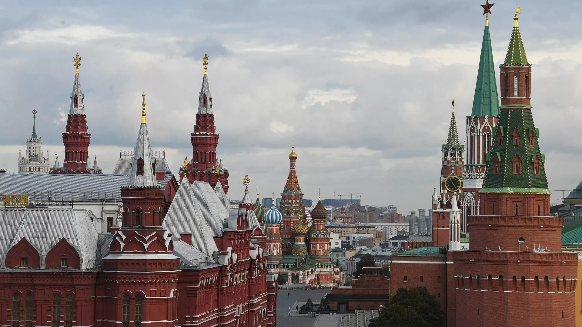 Moskva: Procurjeli dokumenti Pentagona možda namjerna dezinformacija protiv Rusije
