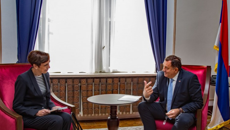 DODIK Da li će ambasadorka Uberova pojasniti Bundestagu o hajci protiv Srpske