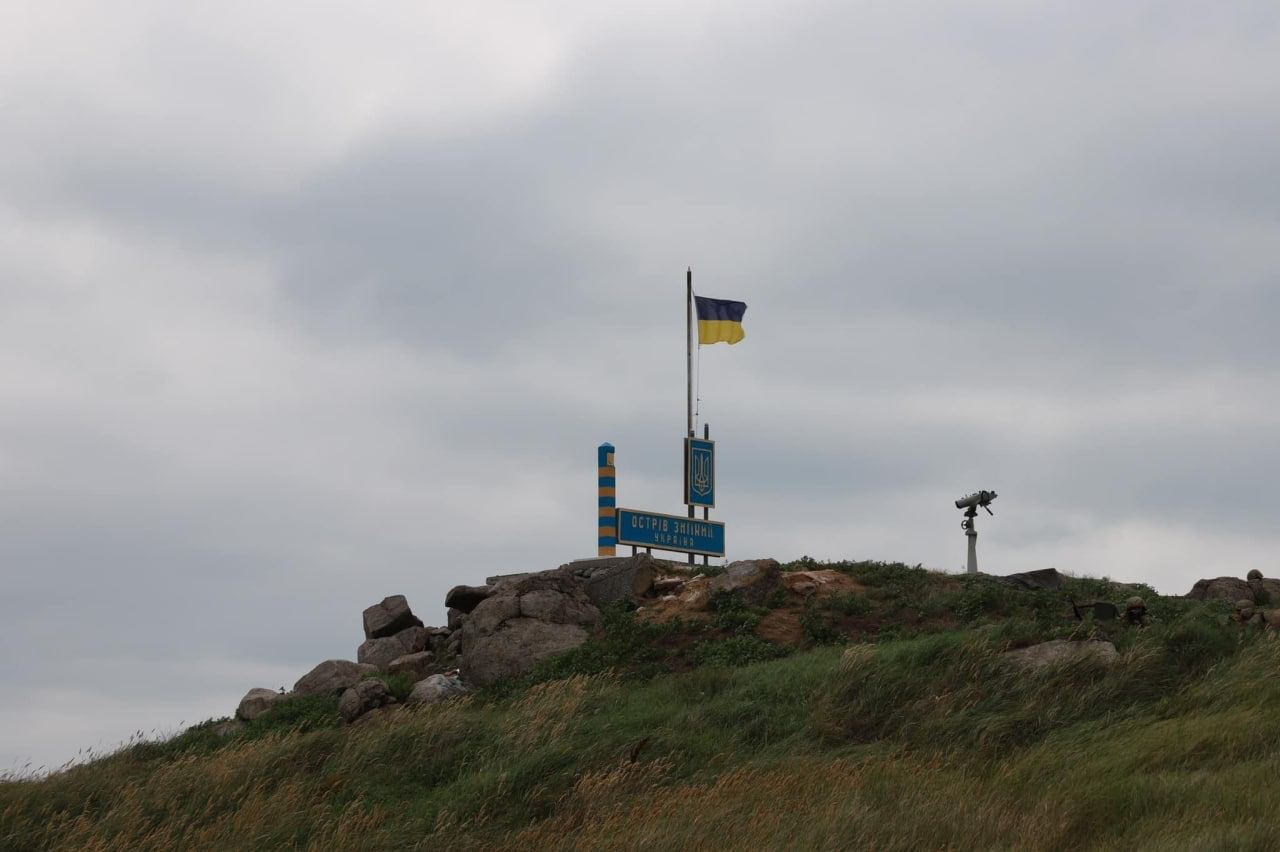 UŽIVO /VIDEO/Ofanziva na Seversk;Eksplozija u Hersonu; Gori Donjeck; Ukrajinska zastava na Zmijskom ostrvu? Rusi: 