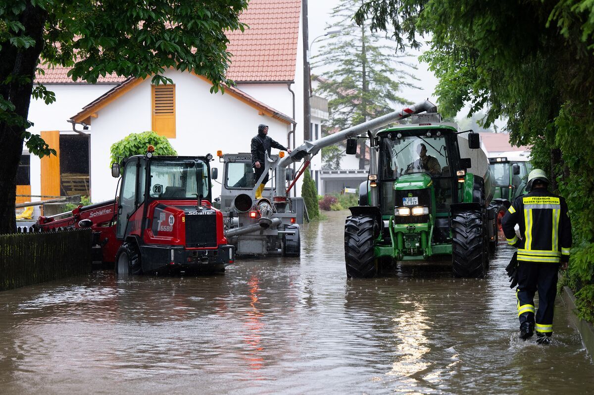 Raste broj žrtava u katastrofalnim poplavama u Njemačkoj, Dunav na rekordnom vodostaju (FOTO/VIDEO)