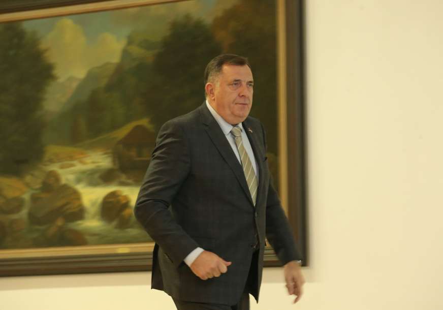 Održan sastanak Dodika i Piča: Srpska ništa neće učiniti izvan Ustava BiH