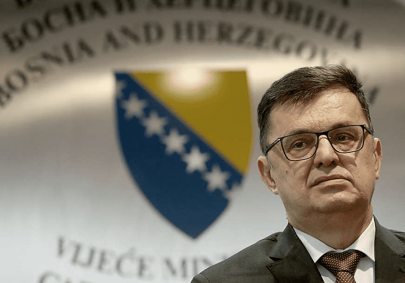 Tegeltija čestitao Dan Vojske Republike Srpske “Prilika da se sa posebnim pijetetom sjetimo onih koji su dali živote za mir i slobodu”