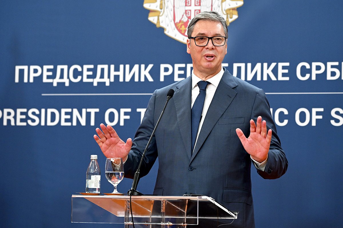 Vučić: Važno naći pravdu za 16 stradalih, ali i odgovorne za zlodela učinjena posle