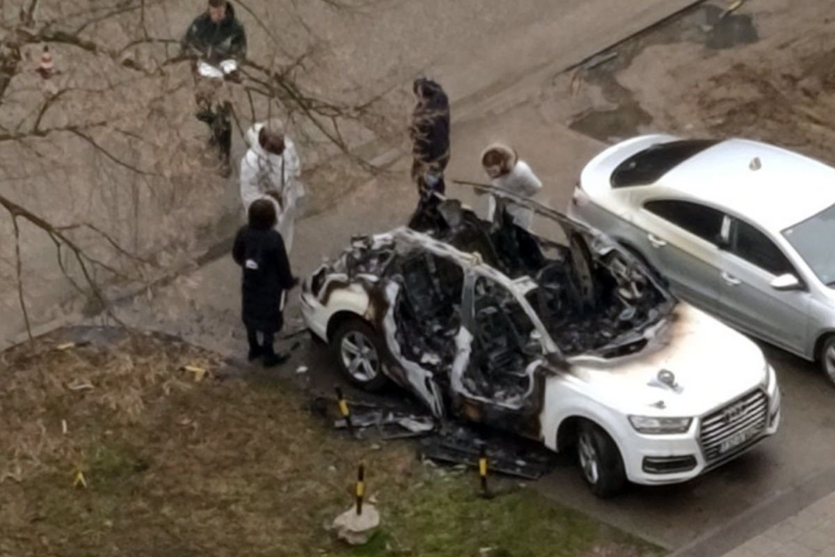 Direktoru Željeznica RS zapaljen auto