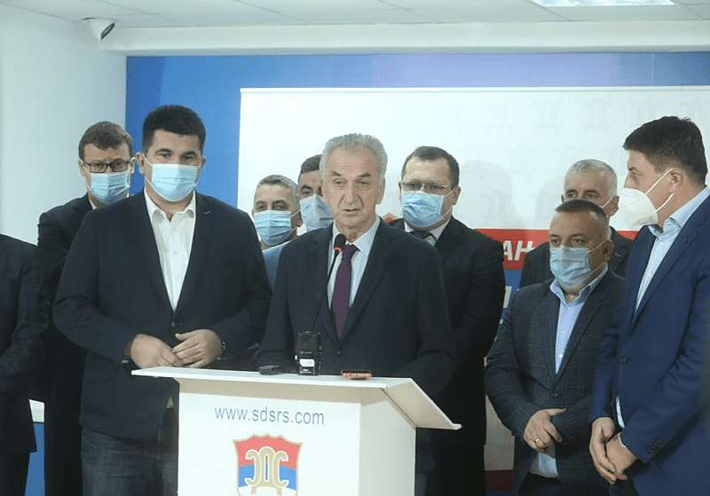 “IZBORI U DOBOJU SE TREBAJU PONIŠTITI” Šarović tvrdi da je građanima uskraćeno da glasaju u poštenim uslovima