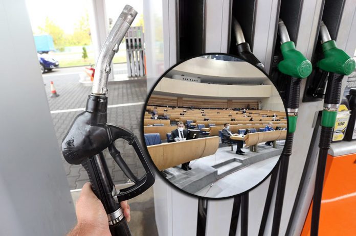 Da li ćemo čekati još nekoliko mjeseci na ukidanje akciza na gorivo?