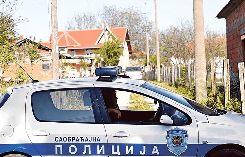 2,14 KILOGRAMA HEROINA Muškarac iz Srbije i Hrvatica krili drogu u autu