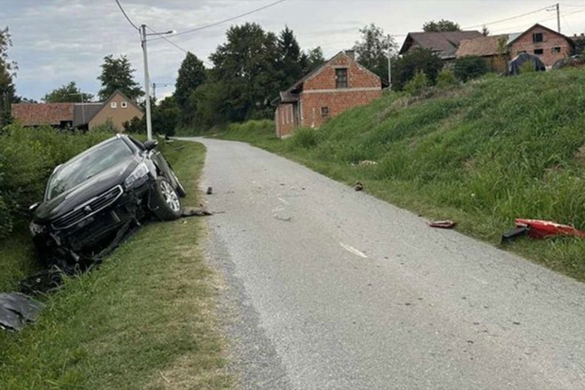 Otac bez vozačke vozio sina na motoru: Obojica poginula