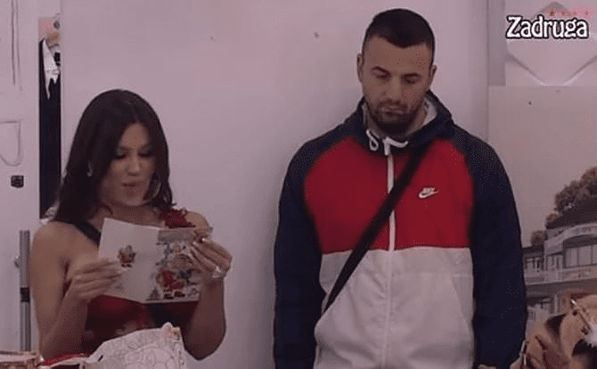 NIJE MOGAO DA KONTROLIŠE EMOCIJE Vladimir se rasplakao pred kamerama kada mu je Stanija pročitala poruku