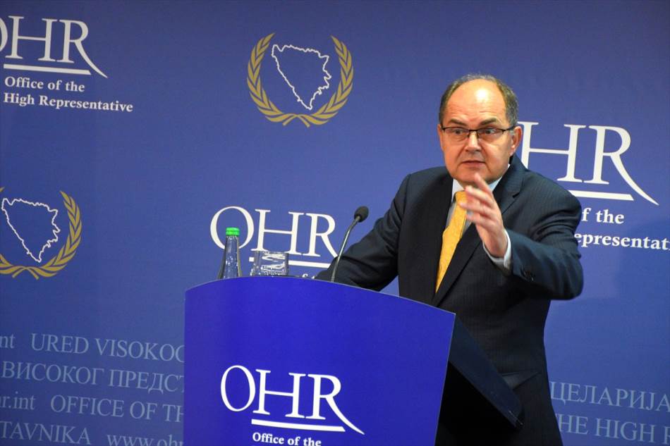 Šmit mora na saslušanje u Brisel: Traži se poništavanje odluke o izmjeni Izbornog zakona BiH