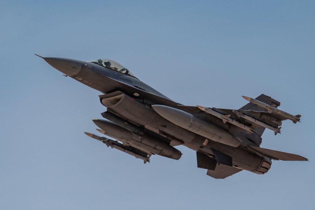 F-16 avioni prvi put oborili ruske projektile