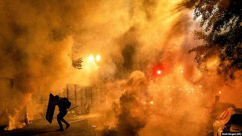 Protesti u SAD i Trampova kampanja reda i zakona