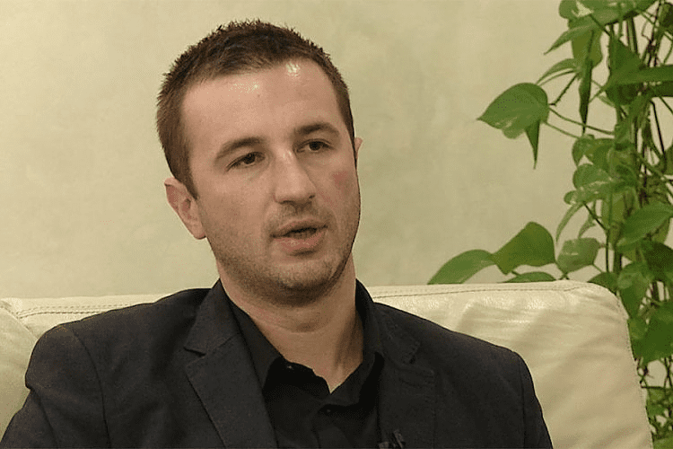 Semir Efendić na saslušanju u policiji