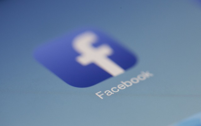 EU kaznio Facebook zbog kršenja pravila o privatnosti