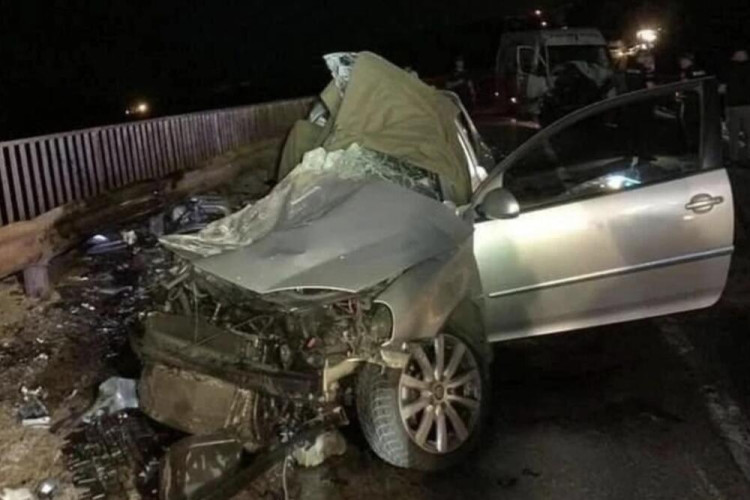 Djevojka i mladić poginuli u saobraćajki