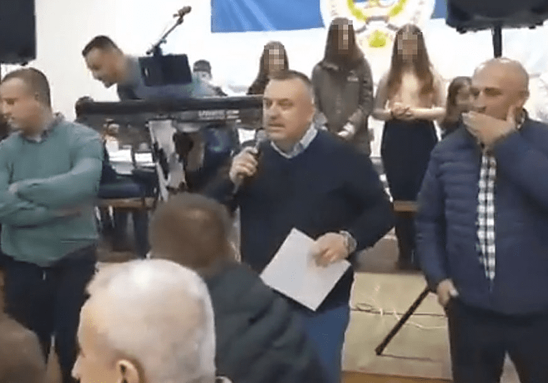 KORONA-NAČELNIK ĆUTI Opštinski odbor SNSD Modriča poziva Jovicu Radulovića da podnese ostavku