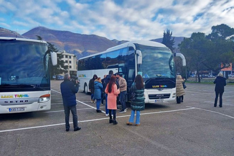 Građani iz cijele Srpske stižu u Banjaluku