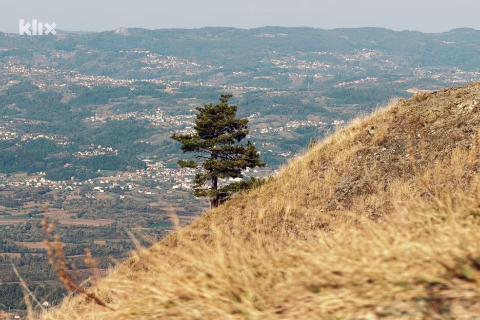 Jesen na Ozrenu: Gostilj pruža bijeg od svakodnevice i pogled na šume u zlatnim bojama
