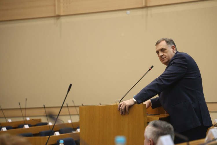 Dodik: Donosićemo racionalne odluke