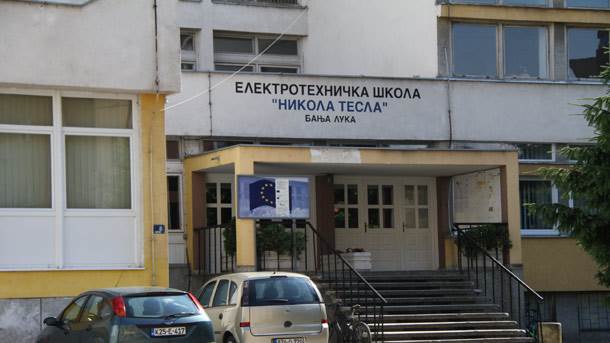 Potukli se u učionici, đaku slomljen nos