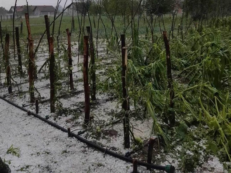U Modriči nevrijeme načinilo ogromne štete, proglašena vanredna situacija 