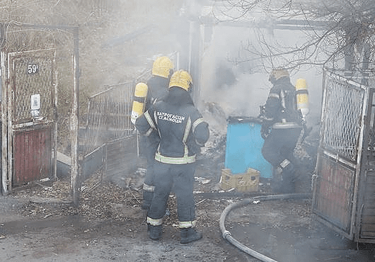 POVRIJEĐEN VLASNIK Izbio požar na porodičnoj kući