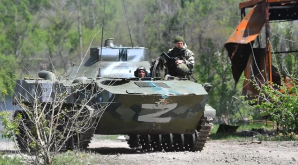 UŽIVO /VIDEO/ Srpski dobrovoljac kod Zaporožja;Izložba uništenog ruskog oružja;Redovi za ruske SIM kartice;Još haubica Ukrajini;
