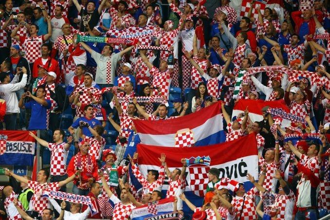 Anketa u centru Zagreba: Za koga će danas navijati Hrvati, Srbiju ili Švajcarsku?